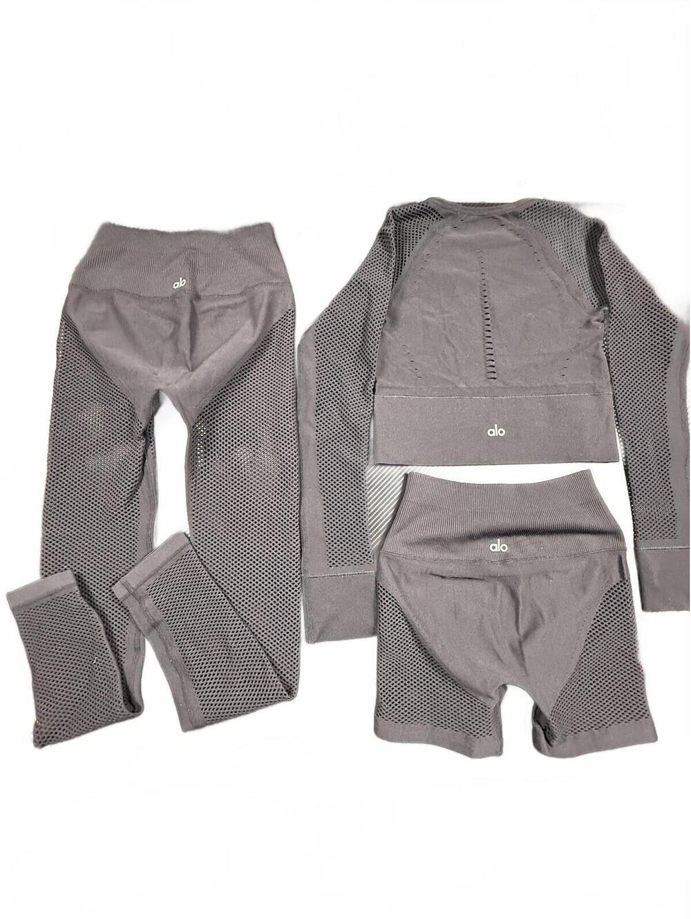 Alo Yoga 3-Piece Set Women's Size XS Athletic Set Leggings, Biker Shorts, Top